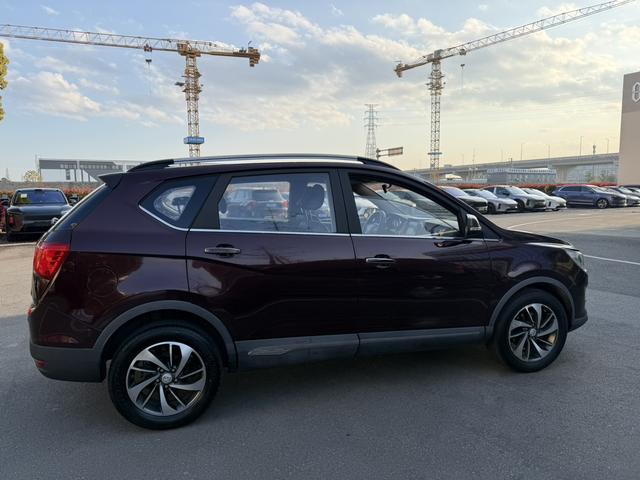 Baojun 560 2015 thumb 4