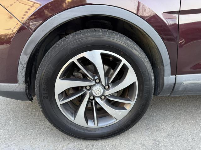 Baojun 560 2015 thumb 5