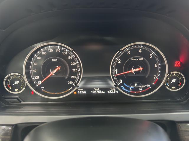 BMW 7 серии 2013 thumb 9