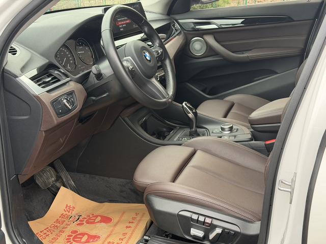 BMW X1 2022 thumb 9