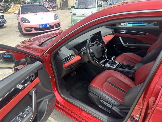 Dongfeng Aeolus Yixuan 2020 thumb 6