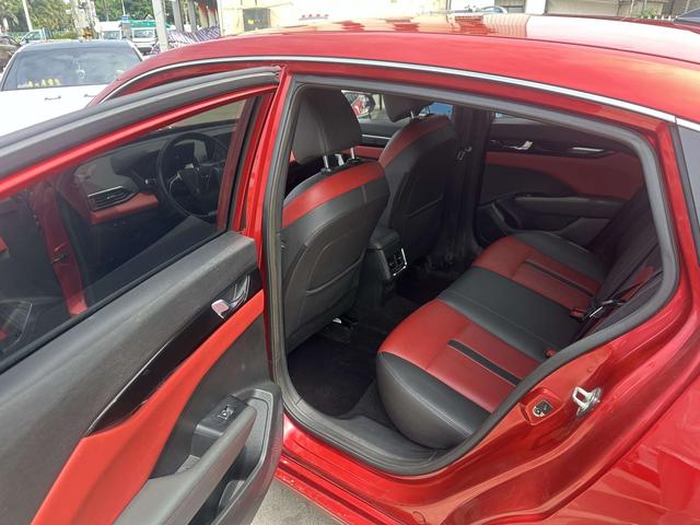 Dongfeng Aeolus Yixuan 2020 thumb 7