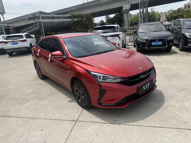 Dongfeng Aeolus Yixuan 2020 thumb 10