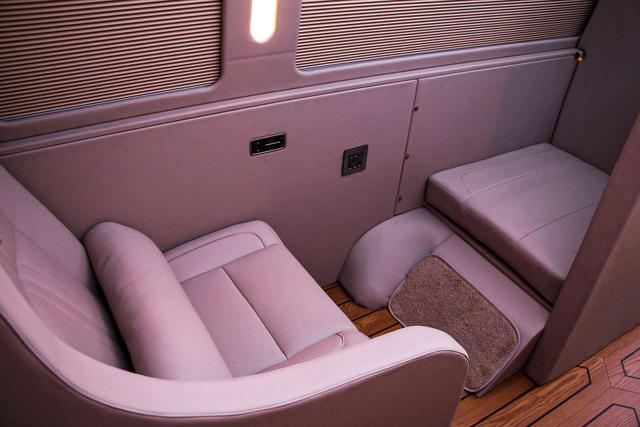 Toyota Coaster 2022 thumb 8