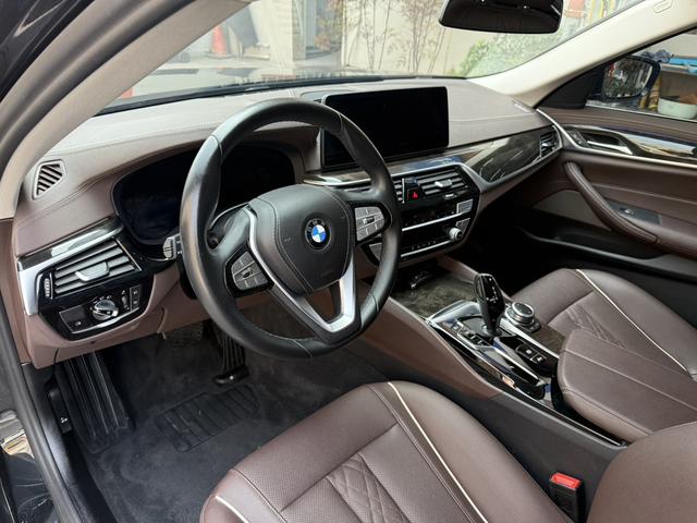 BMW 5 серии 2022 thumb 9
