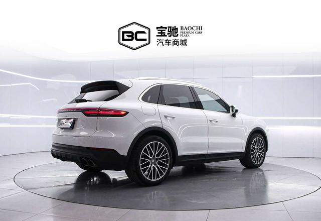 Porsche Cayenne 2019 thumb 2