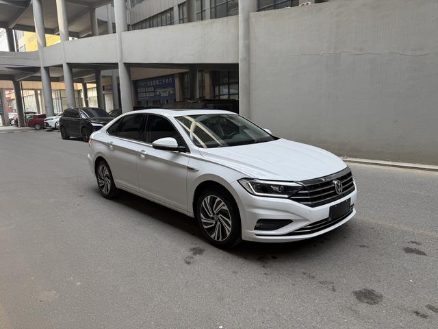 Volkswagen Sagitar 2021 thumb 10