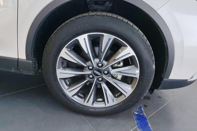 Lincoln Aviator 2022 thumb 2