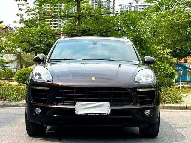 Porsche Macan 2014 thumb 9