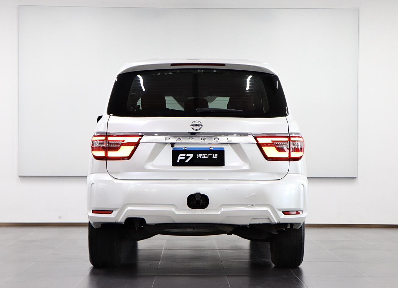Nissan Patrol 2018 thumb 4