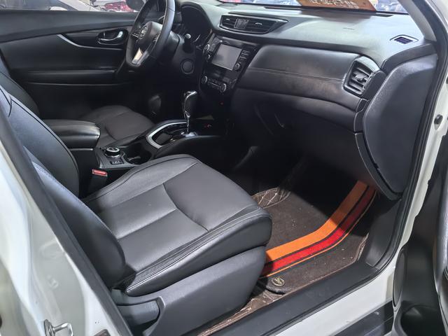 Nissan X-Trail 2017 thumb 5