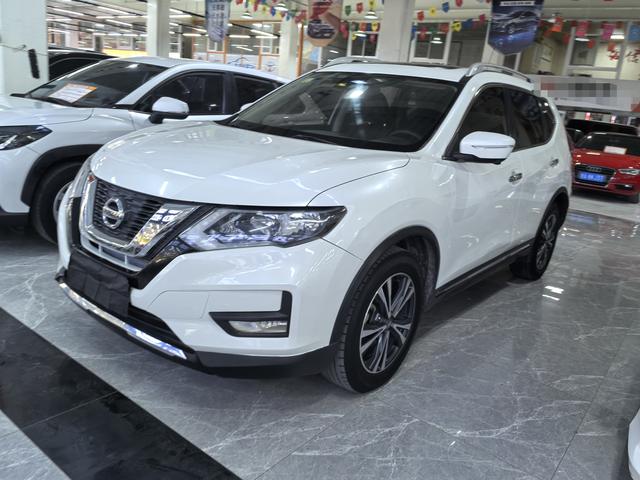 Nissan X-Trail 2017 thumb 11
