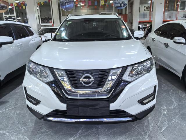 Nissan X-Trail 2017 thumb 12