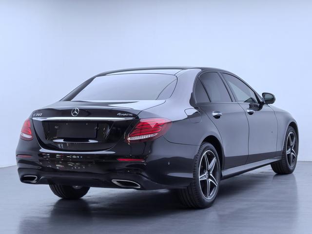 Mercedes-Benz E-Class 2020 thumb 4