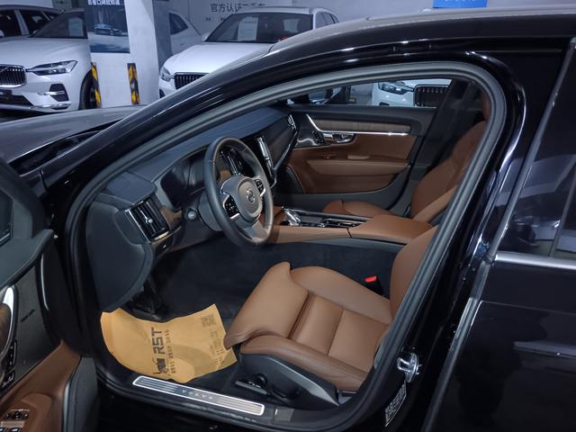 Volvo S90 2025 thumb 6