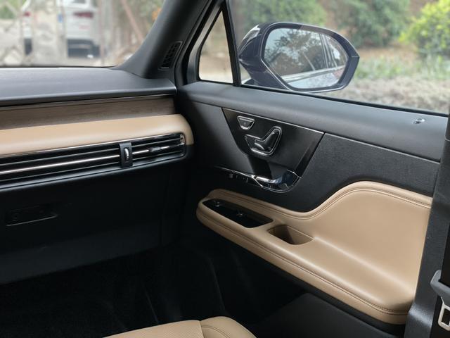 Lincoln Aviator 2022 thumb 8