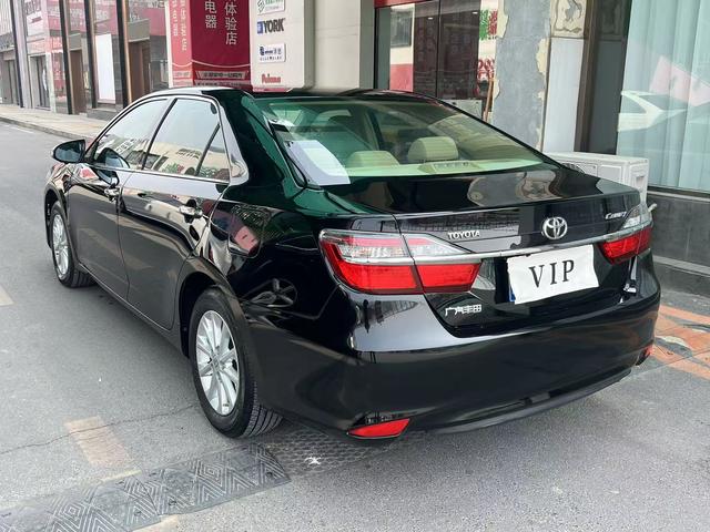 Toyota Camry 2015 thumb 2