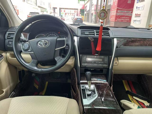 Toyota Camry 2015 thumb 5