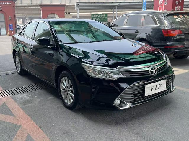 Toyota Camry 2015 thumb 10