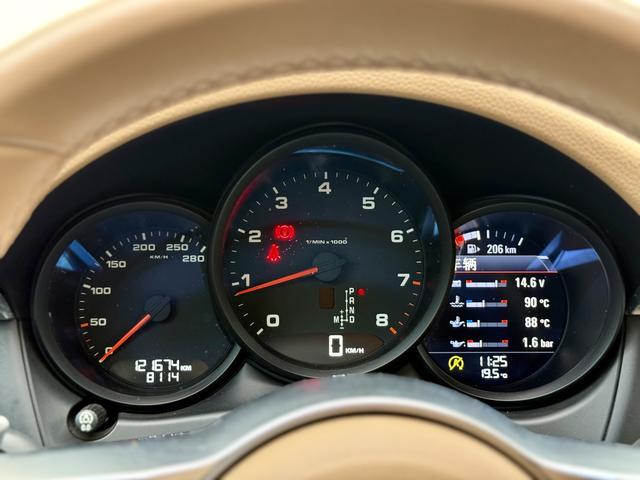 Porsche Macan 2014 thumb 12
