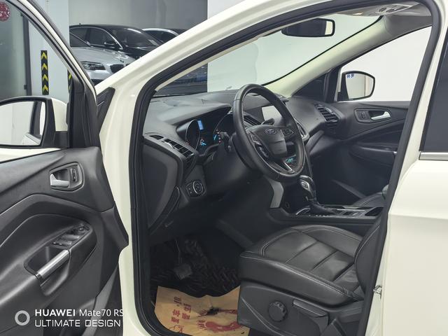 Ford Kuga 2017 thumb 6