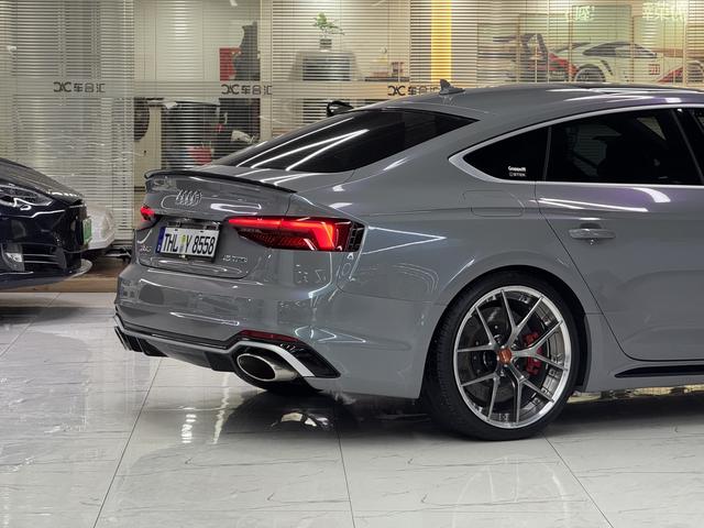 Audi RS 5 2019 thumb 9