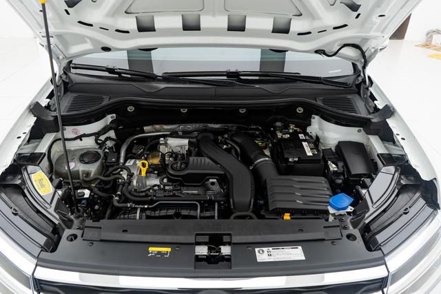 Volkswagen Tharu 2023 thumb 8