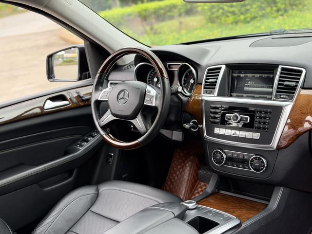 Mercedes-Benz M-Class 2014 thumb 10
