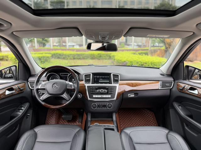 Mercedes-Benz M-Class 2014 thumb 11