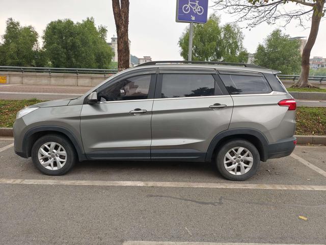 Wuling Hong Guang 2018 thumb 10