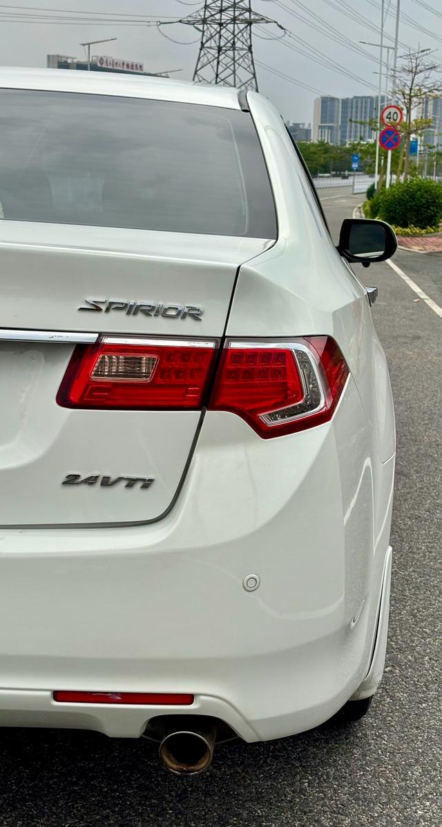 Honda Accord 2013 thumb 8
