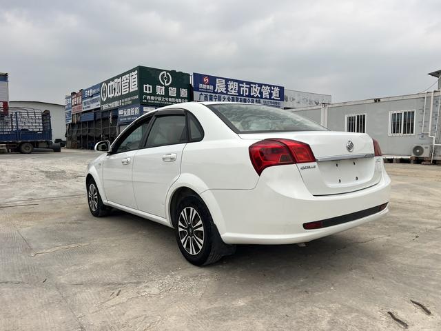 Buick Encore 2015 thumb 2