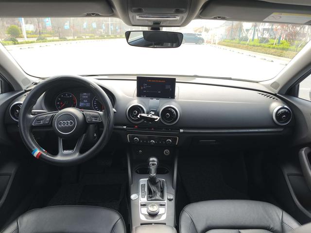 Audi A3 2017 thumb 10