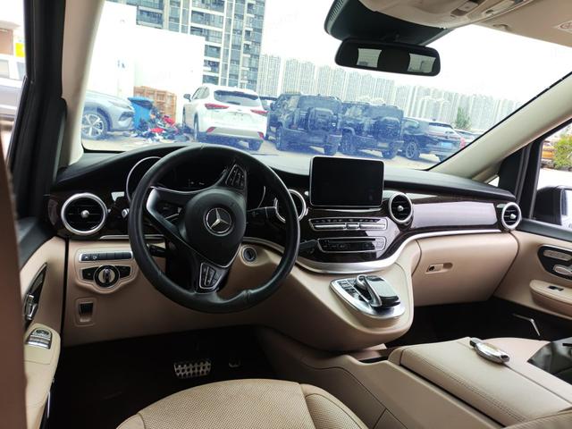 Mercedes-Benz V-Класс 2018 thumb 4