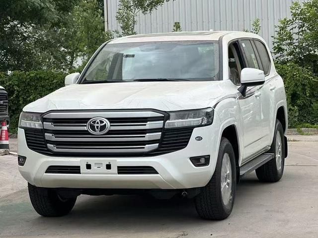 Toyota Lan De Ku Lu Ze 2025 thumb 8