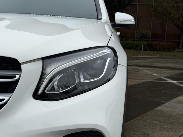 Mercedes-Benz GLC 2017 thumb 4