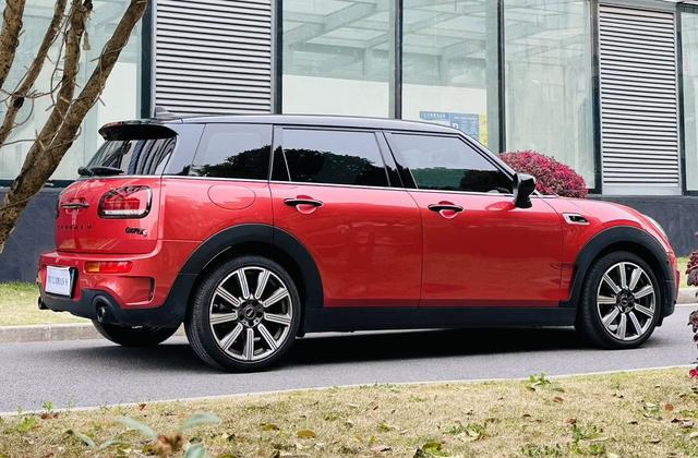 Mini Clubman 2022 thumb 4