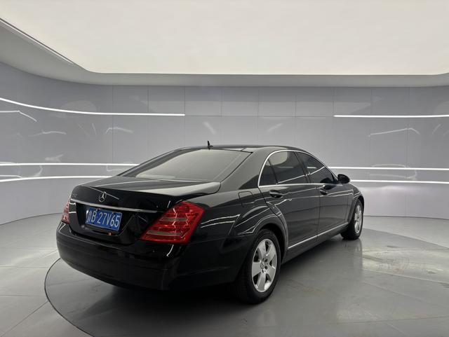 Mercedes-Benz S-Class 2007 thumb 4