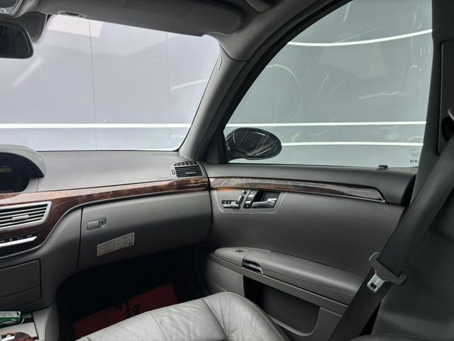Mercedes-Benz S-Class 2007 thumb 9