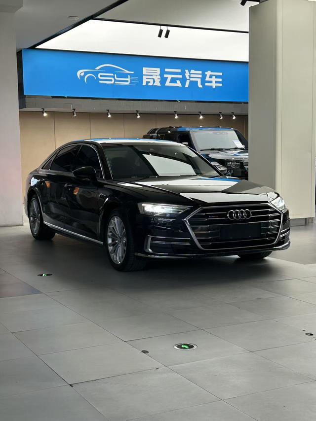 Audi A8 2018 thumb 10