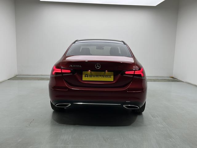 Mercedes-Benz A-Class 2020 thumb 4