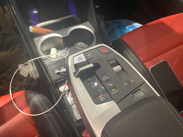 BMW X1 2023 thumb 8