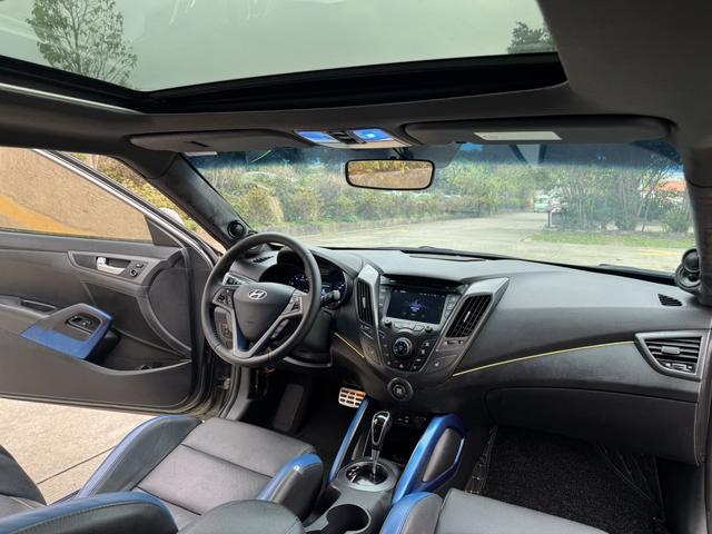 Hyundai Veloster 2015 thumb 10