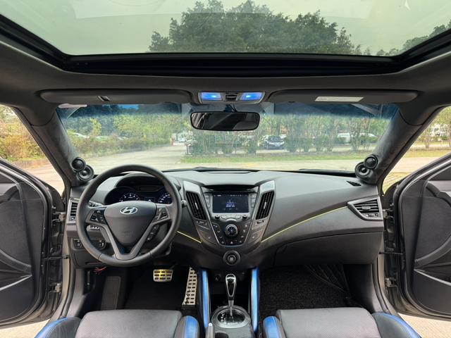 Hyundai Veloster 2015 thumb 11