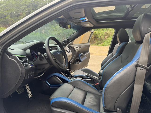 Hyundai Veloster 2015 thumb 12