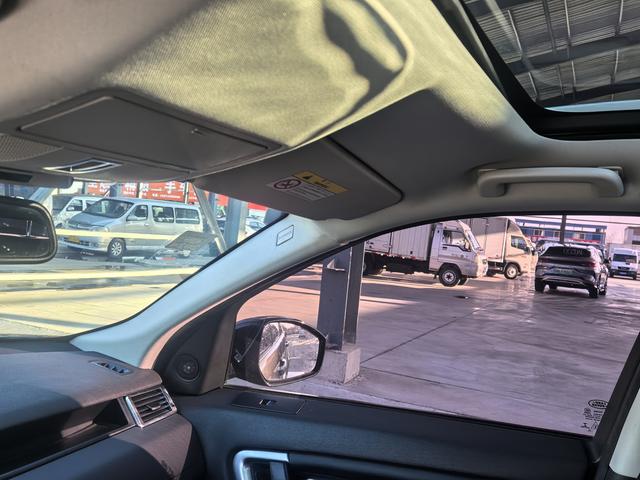 Land Rover Discovery Sport 2016 thumb 7