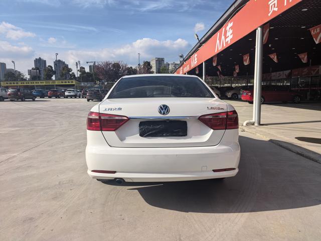 Volkswagen Lavida XR 2013 thumb 4