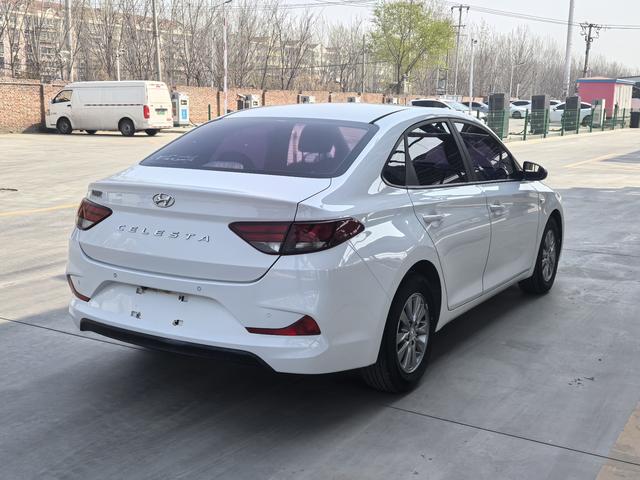 Hyundai Elantra 2018 thumb 4