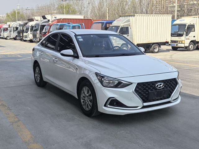 Hyundai Elantra 2018 thumb 10