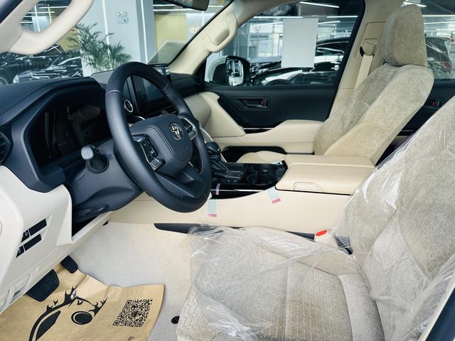 Toyota Lan De Ku Lu Ze 2025 thumb 5